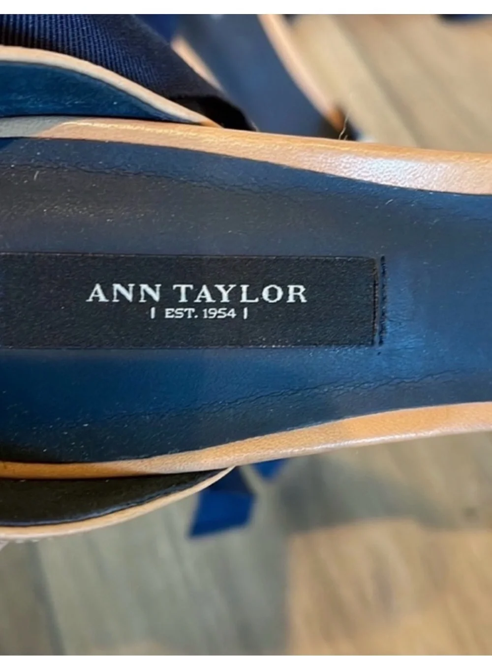 Ann Taylor Blue & White stripe Nautical Coastal Espadrilles s8 (fit 8.5)